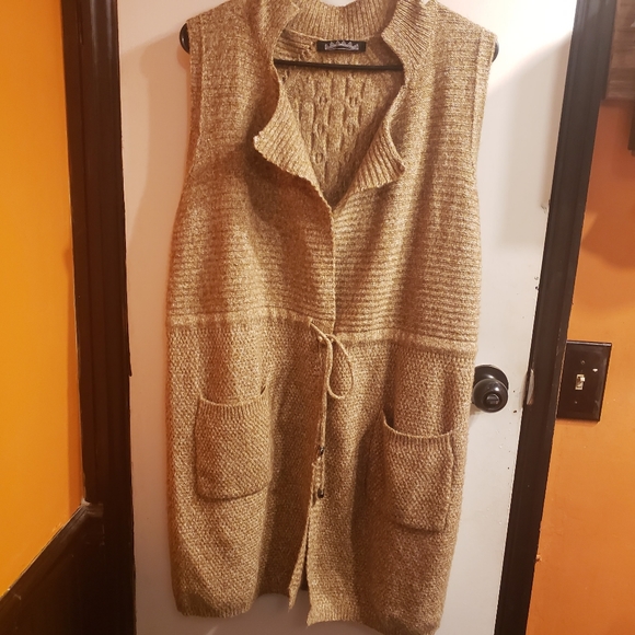 cardigan. 4 for 20 - Picture 2 of 12